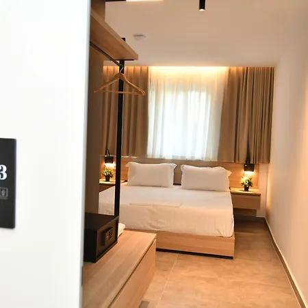 Giulia Hotel 4*
