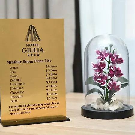 Giulia Hotel 4*